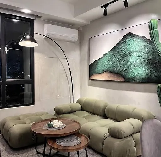 The Drym Space — Curated Staycation In Mandaluyong 아파트 마닐라